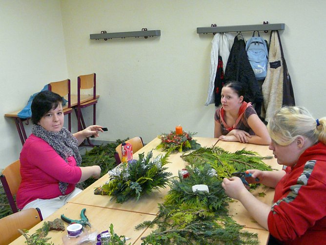 "Alle Jahre wieder..." (Foto: Staatliches Berufsschulzentrum SDH) "Alle Jahre wieder..." (Foto: Staatliches Berufsschulzentrum SDH)