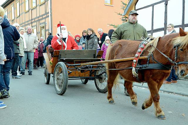 Weihnachtsmarkt in Berka (Foto: Siegfried Wenzel) Weihnachtsmarkt in Berka (Foto: Siegfried Wenzel)