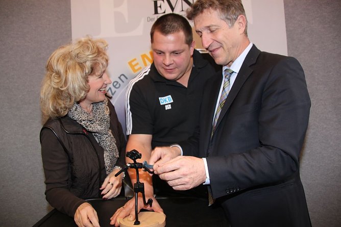 Festgeschraubt (Foto: J. Piper)