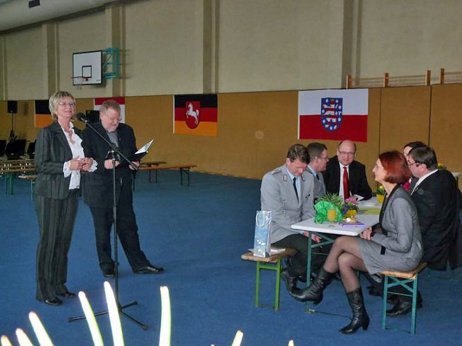 Region gratuliert (Foto: Karl-Heinz Herrmann)