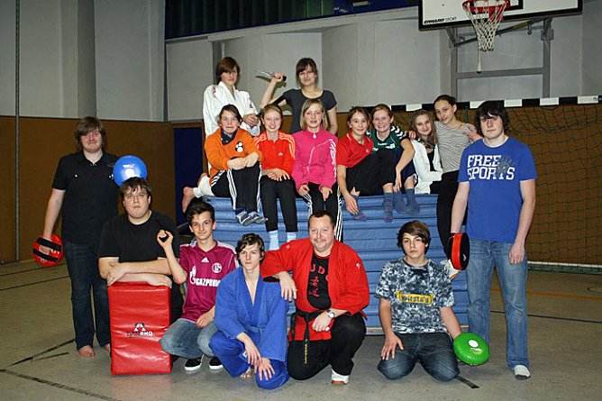 Schweiß, blaue Flecken und coole Mädels (Foto: Andreas Reich) Schweiß, blaue Flecken und coole Mädels (Foto: Andreas Reich)