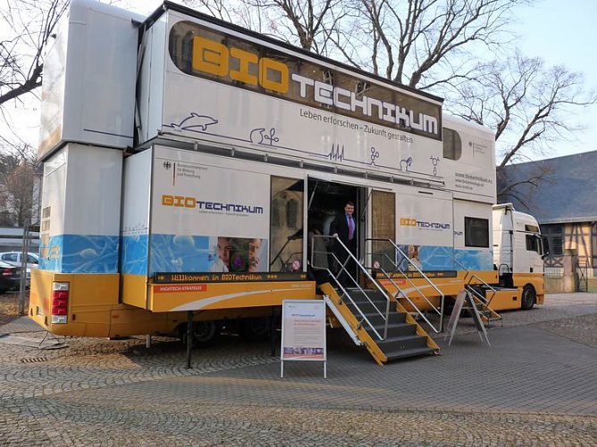 Spannendes BIOTechnikum (Foto: Karl-Heinz Herrmann) Spannendes BIOTechnikum (Foto: Karl-Heinz Herrmann)