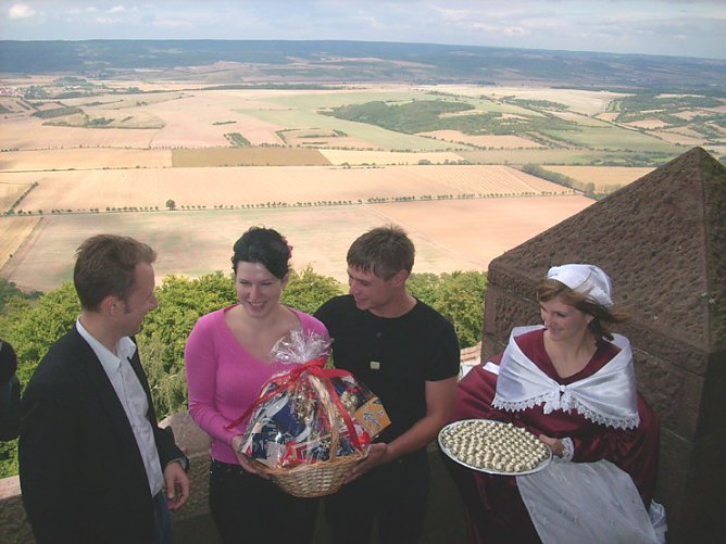 Bodenbild am Kyffhäuser (Foto: Karl-Heinz Herrmann) Bodenbild am Kyffhäuser (Foto: Karl-Heinz Herrmann)