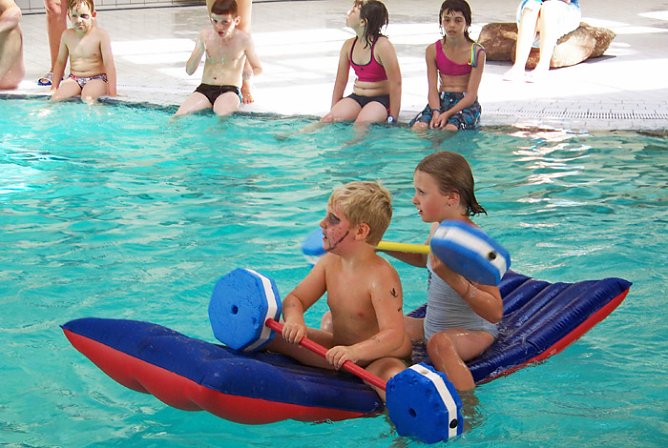 Spa&szlig;ige Kinderanimation in den Osterferien (Foto: Kyffh&auml;usertherme)