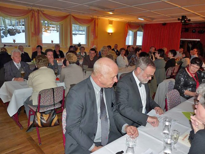 Ehrung der Blutspender und DRK-Helfer (Foto: Karl-Heinz Herrmann)