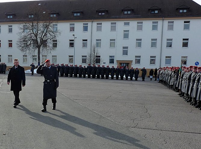 Frostiger herzlicher Abschied (Foto: Karl-Heinz Herrmann)