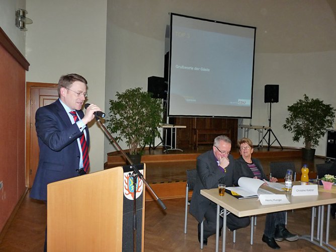 Scharfe Worte (Foto: Karl-Heinz Herrmann)