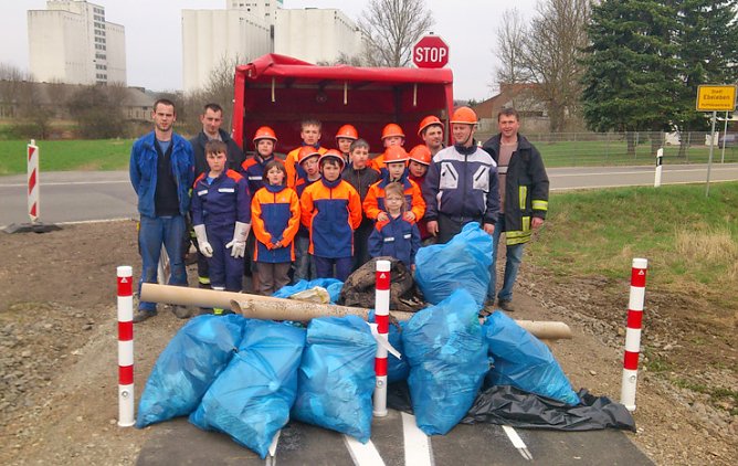 Umwelttag der Jugendfeuerwehr Ebeleben (Foto: Andreas Sorber)