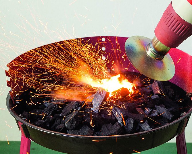 Sicher: Mit heißer Luft (Foto: Stiftung Warentest) Sicher: Mit heißer Luft (Foto: Stiftung Warentest)