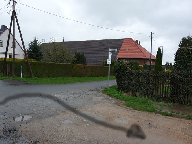 Irritationen um Radwege (Foto: Karl-Heinz Herrmann)