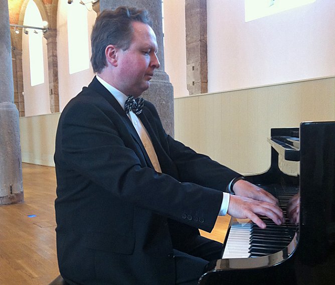 Einweihung neuer Fl&uuml;gel (Foto: Th&uuml;ringer Landesmusikakademie)