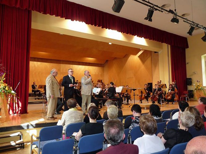Ein musikalisch guter Laune Gru&szlig; (Foto: Karl-Heinz Herrmann)