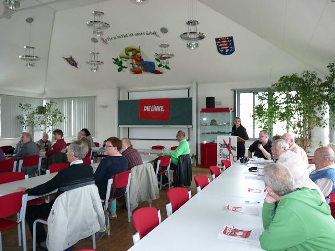 In der Zwickmühle (Foto: Karl-Heinz Herrmann) In der Zwickmühle (Foto: Karl-Heinz Herrmann)