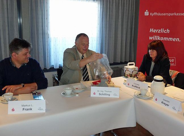 Spendenaktionen für Fluthilfeopfer (Foto: Karl-Heinz Herrmann) Spendenaktionen für Fluthilfeopfer (Foto: Karl-Heinz Herrmann)