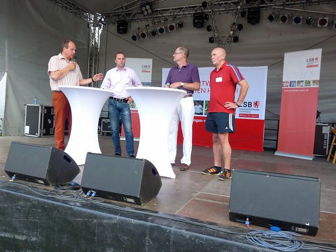 Sportliche Kritik (Foto: Karl-Heinz Herrmann)