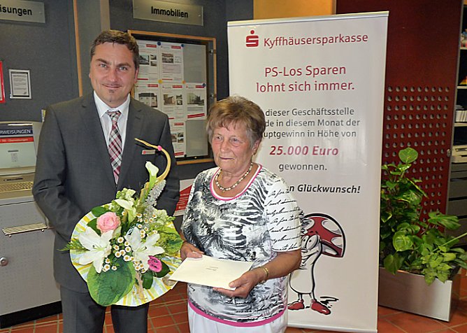 Hauptgewinn nach Sachsenburg (Foto: Karl-Heinz Herrmann) Hauptgewinn nach Sachsenburg (Foto: Karl-Heinz Herrmann)