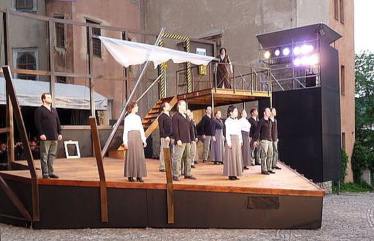 Schlossfestspiele eingeläutet (Foto: Karl-Heinz Herrmann) Schlossfestspiele eingeläutet (Foto: Karl-Heinz Herrmann)