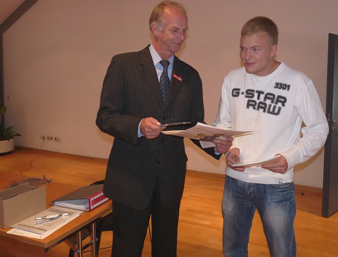 Planspiel Börse (Foto: Karl-Heinz Herrmann) Planspiel Börse (Foto: Karl-Heinz Herrmann)