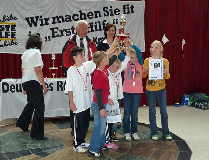 Knifflige Aufgaben (Foto: Karl-Heinz Herrmann)