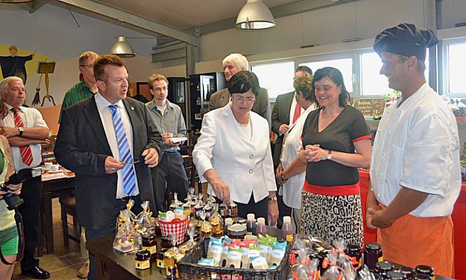 Zum Kurzbesuch (Foto: Landratsamt Kyffh&auml;userkreis)