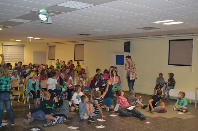 Lesespektakel im Ferienpark Feuerkuppe (Foto: Karl-Heinz Herrmann)
