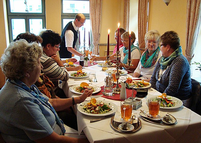 Wieder kulinarische Stadtführung (Foto: Kyffhäusertourismusverband) Wieder kulinarische Stadtführung (Foto: Kyffhäusertourismusverband)