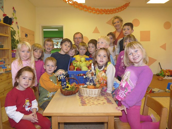 &Auml;pfel f&uuml;r das Zwergenland (Foto: Karl-Heinz Herrmann)