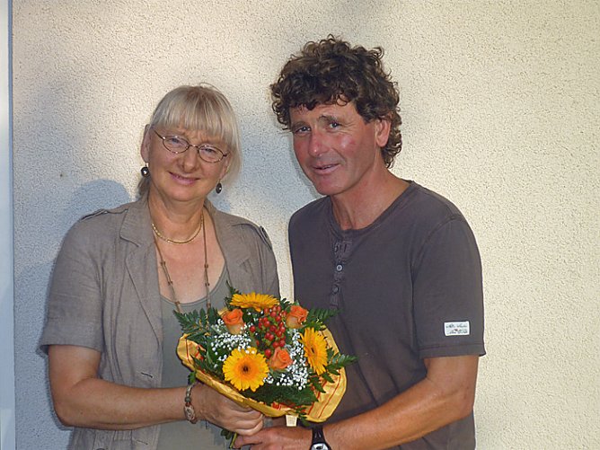 Jubiläum begangen (Foto: Peter Rübesam) Jubiläum begangen (Foto: Peter Rübesam)