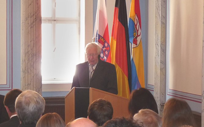 Festakt Tag der deutschen Einheit (Foto: Karl-Heinz Herrmann) Festakt Tag der deutschen Einheit (Foto: Karl-Heinz Herrmann)