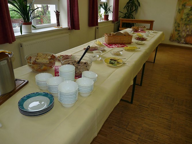 Die Bebra entlang (Foto: Karl-Heinz Herrmann)