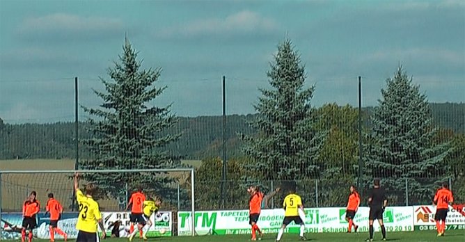 Fu&szlig;ball vom Samstag (Foto: Karl-Heinz Herrmann)