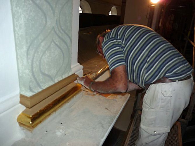 Sanierung Unterkirche (Foto: Karl-Heinz Herrmann) Sanierung Unterkirche (Foto: Karl-Heinz Herrmann)