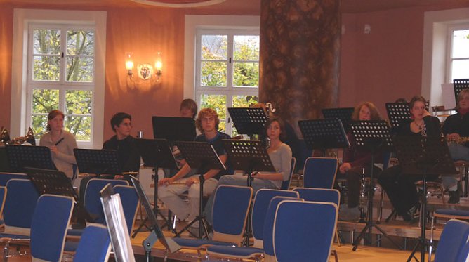 Landesjugendorchester Sachsen probt (Foto: Karl-Heinz Herrmann) Landesjugendorchester Sachsen probt (Foto: Karl-Heinz Herrmann)