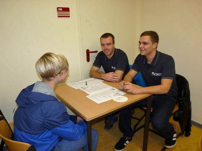 Neue Form (Foto: Karl-Heinz Herrmann) Neue Form (Foto: Karl-Heinz Herrmann)