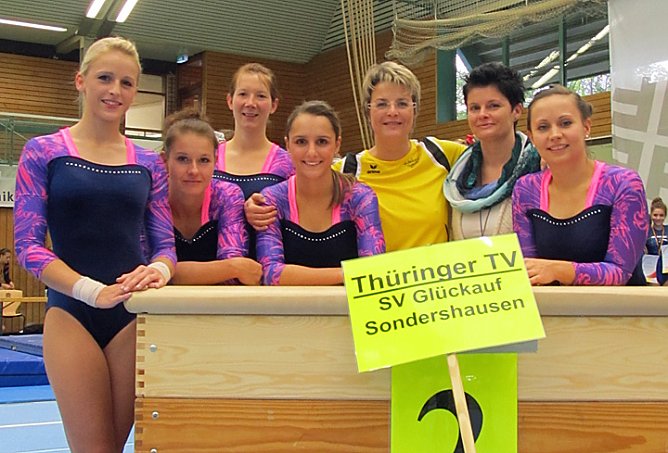 Bundes Pokal der Vereinsmannschaften (Foto: SV Glückauf Sondershausen Turnen) Bundes Pokal der Vereinsmannschaften (Foto: SV Glückauf Sondershausen Turnen)