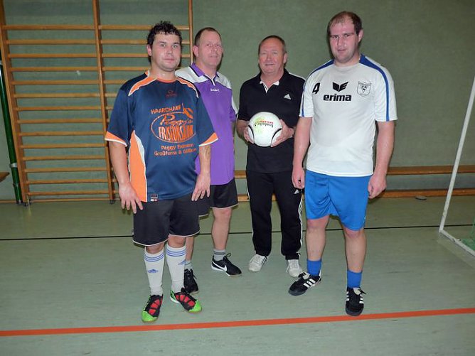6. Sponsoren-Cup lockt (Foto: Karl-Heinz Herrmann) 6. Sponsoren-Cup lockt (Foto: Karl-Heinz Herrmann)