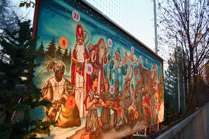 Spannung steigt (Foto: Mehrgenerationenhaus-Ro&szlig;leben)