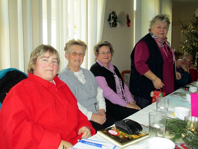 Weihnachtlicher Jahresabschluss... (Foto: Ina Römer) Weihnachtlicher Jahresabschluss... (Foto: Ina Römer)