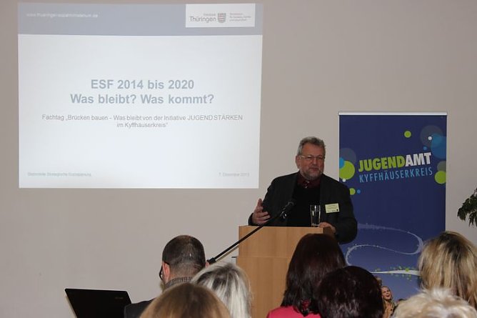 Br&uuml;cken wurden gebaut! (Foto: Karl-Heinz Herrmann)