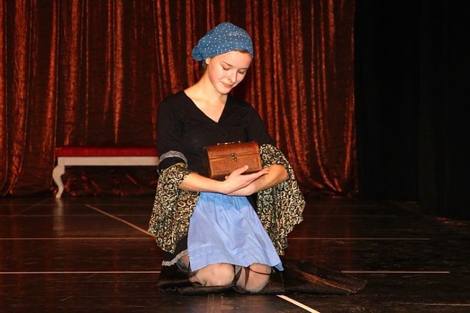 Viel Applaus für die Tänzerinnen (Foto: Günter Herting) Viel Applaus für die Tänzerinnen (Foto: Günter Herting)