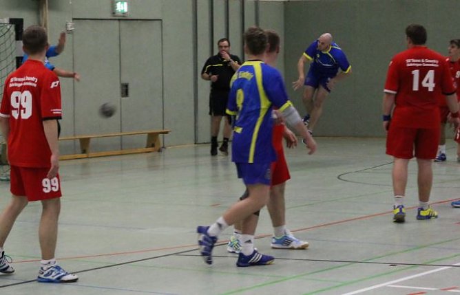 Super Leistung gezeigt (Foto: Karl-Heinz Herrmann) Super Leistung gezeigt (Foto: Karl-Heinz Herrmann)