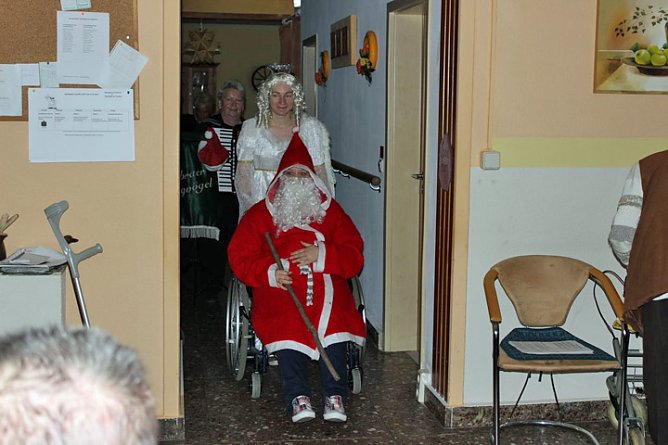 Weihnachtsmann im &Ouml;stertal (Foto: Karl-Heinz Herrmann)