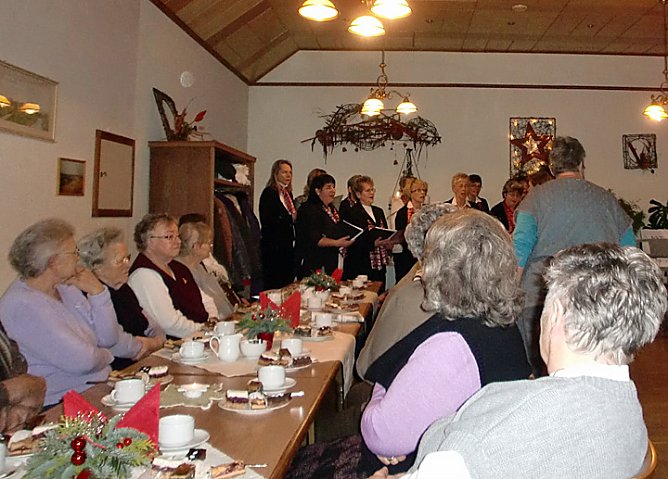 B&uuml;rgermeister w&uuml;rdigten Wirken des VdK (Foto: Bernd Reiber)