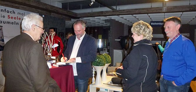 "Interstellares Paradoxon" (Foto: privat) "Interstellares Paradoxon" (Foto: privat)