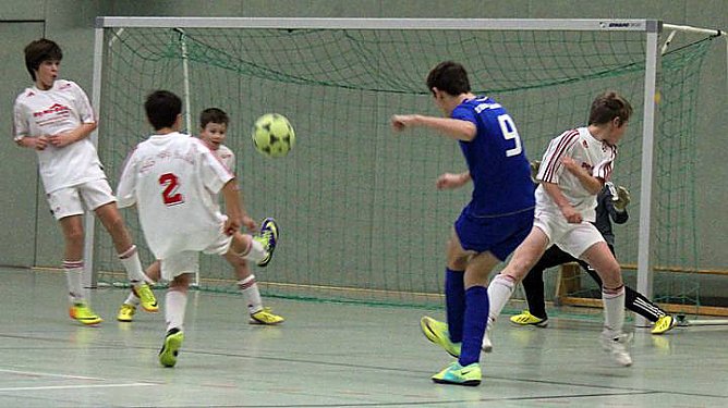 Und noch ein Meistertitel (Foto: Karl-Heinz Herrmann) Und noch ein Meistertitel (Foto: Karl-Heinz Herrmann)