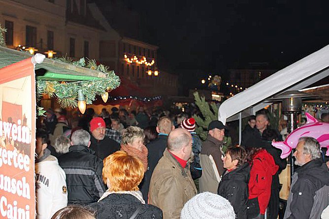 Was für ein Gedränge (Foto: Karl-Heinz Herrmann) Was für ein Gedränge (Foto: Karl-Heinz Herrmann)