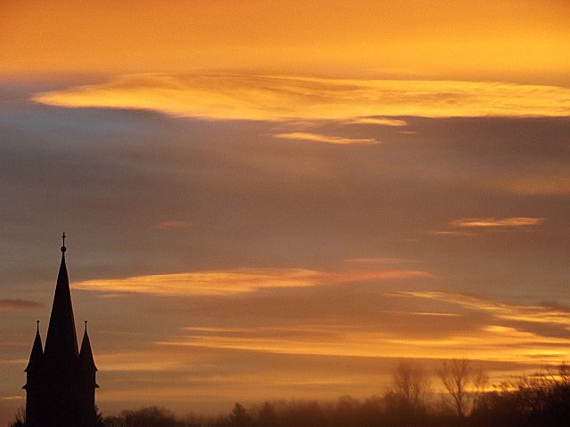 Himmelsimpressionen an Heiligabend (Foto: Thomas Leipold)