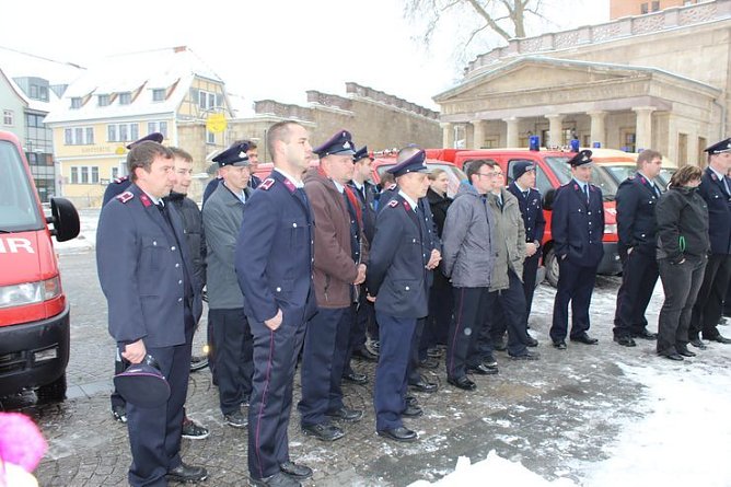 Neoprenanz&uuml;ge f&uuml;r den Einsatz (Foto: Karl-Heinz Herrmann)