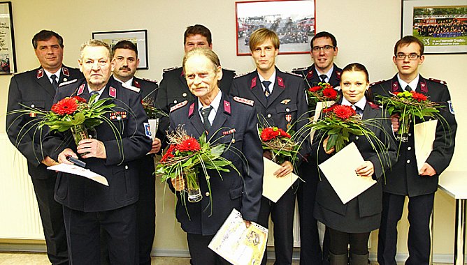 Helfen in der Not - das ist unser Gebot (Foto: Günter Herting) Helfen in der Not - das ist unser Gebot (Foto: Günter Herting)