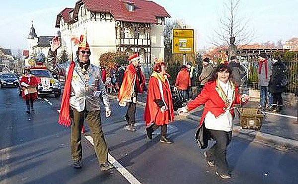 Sondershäuser Narren im MDR (Foto: Karl-Heinz Herrmann) Sondershäuser Narren im MDR (Foto: Karl-Heinz Herrmann)